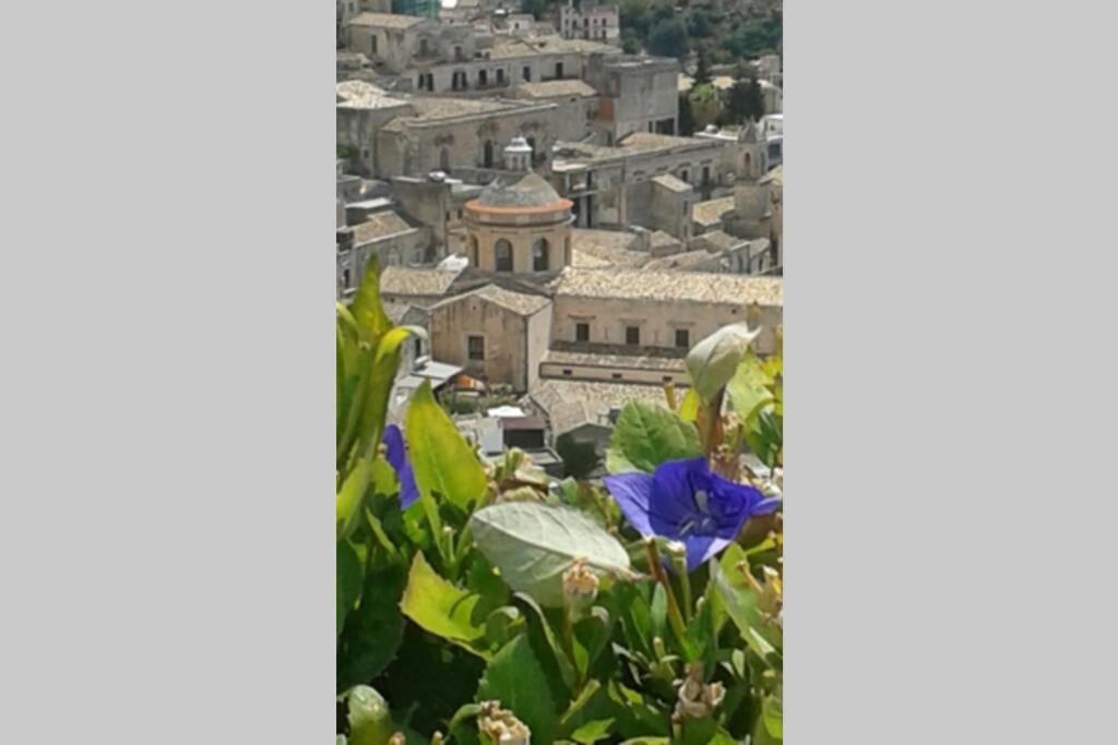 Terrazza Con Vista 'Casa Ziicedda' Villa Modica Buitenkant foto