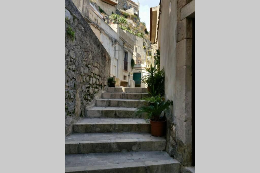 Terrazza Con Vista 'Casa Ziicedda' Villa Modica Buitenkant foto